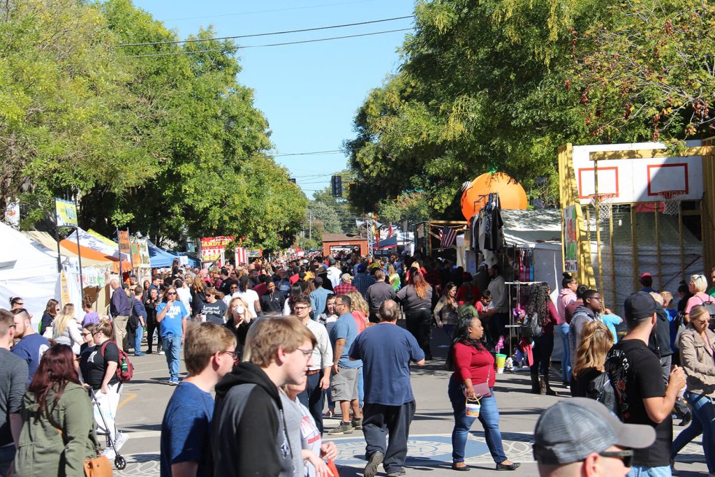 Harvest Homecoming Booth Days